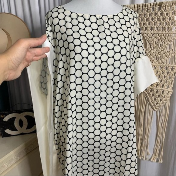 NWT CAARA Nordstrom Poncho Kaftan White Black Dots - Picture 5 of 8